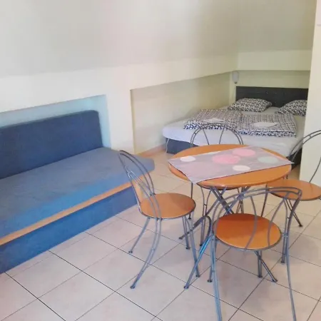 Casa de hóspedes Dom Studia Petra 3*